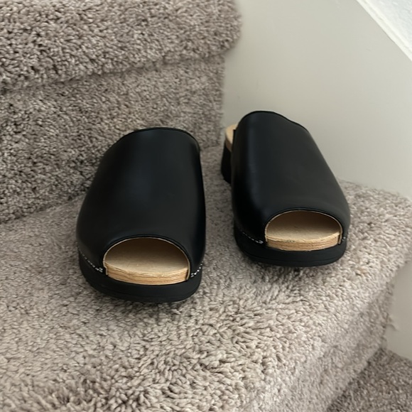 DANSKO RAVYN NAPPA BLACK - Picture 3 of 7